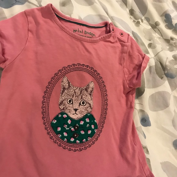 NWT 5//6 or 7//8 Mini Boden White Tee w// Black Graphic Cat